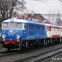 Electric Blue Polish '83'