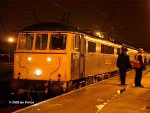 86101's first passenger working for Hull Trains